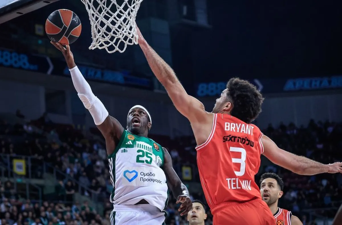 Апоел победи Фенербахче с 15 точки разлика в София