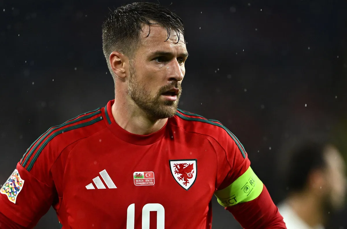 Бившият капитан на Уелс и екс-ас на Арсенал Аарън Рамзи обяви края на кариерата си