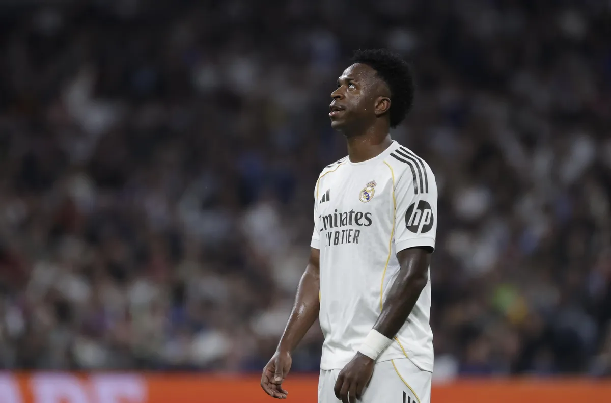 Ван дер Ваарт: Винисиус е ужасен!