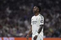 Ван дер Ваарт: Винисиус е ужасен!