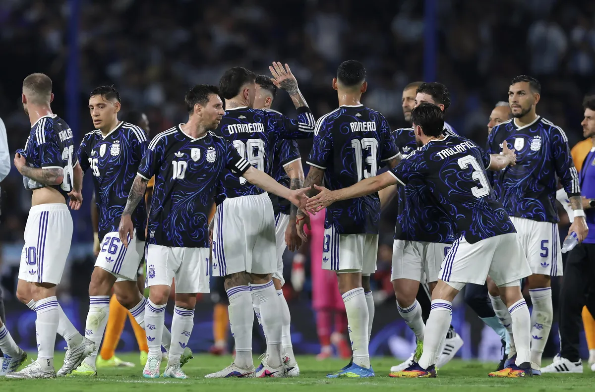 Аржентина уреди две контроли преди Мондиал 2026