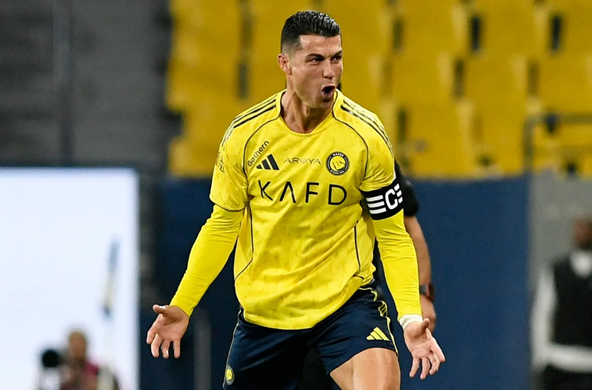 Айвън Тони: Лигата прави всичко възможно да даде титлата на Роналдо