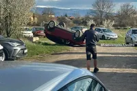 ЕКШЪН: Обърнаха колата на наш съдия