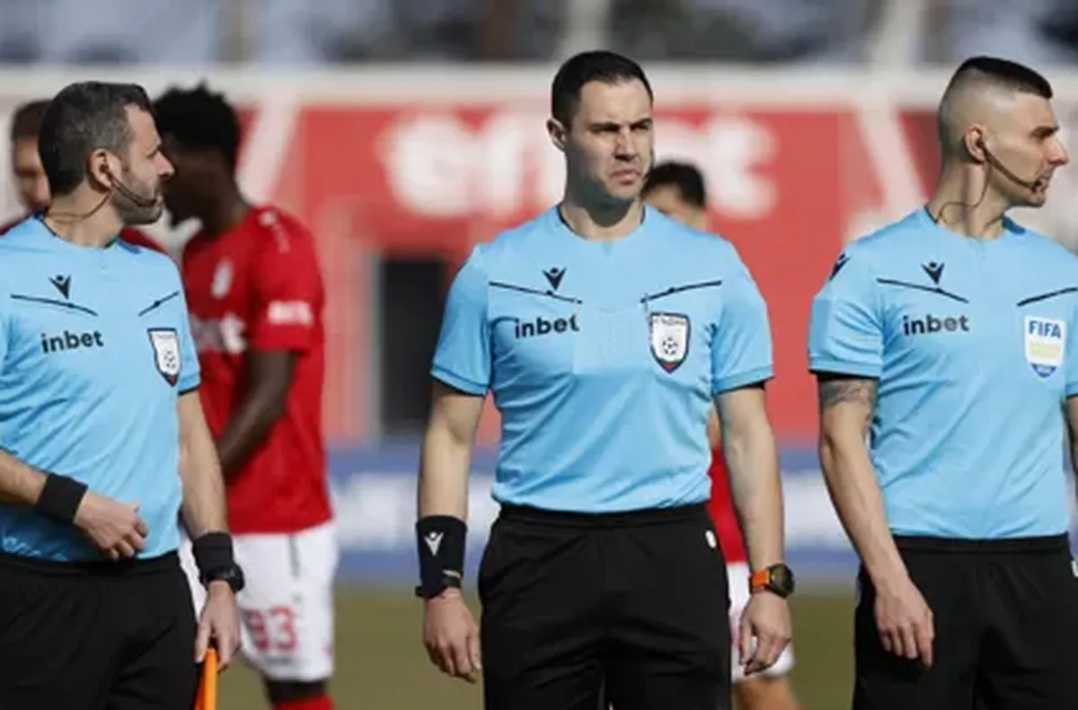 Мариян Гребенчарски с дебютен наряд за Вечното дерби