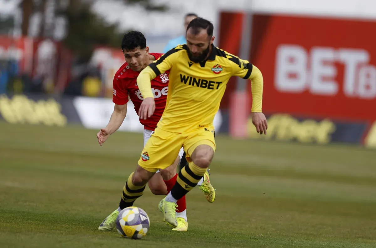 Гърци дойдоха за национал на Ботев (Пд)