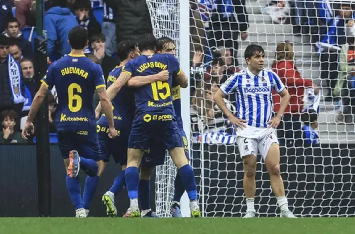 Алавес смълча Реал Сосиедад с инфарктен гол