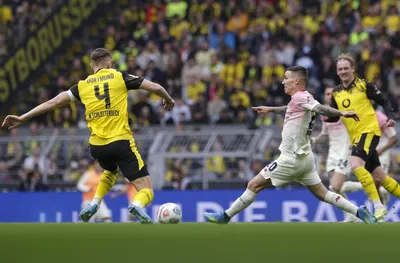 Байер смълча "Сигнал Идуна Парк"