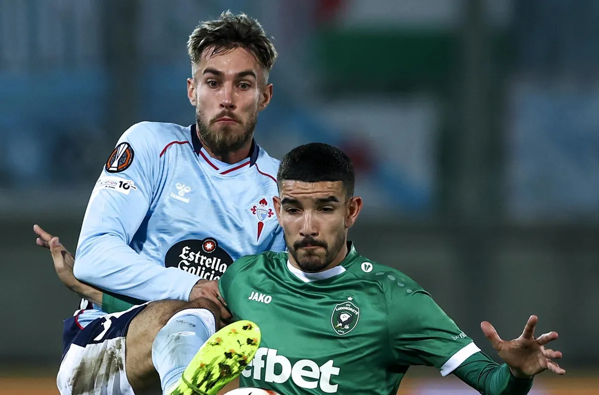 Клубове от Висшата лига на опашка за защитник на Селта