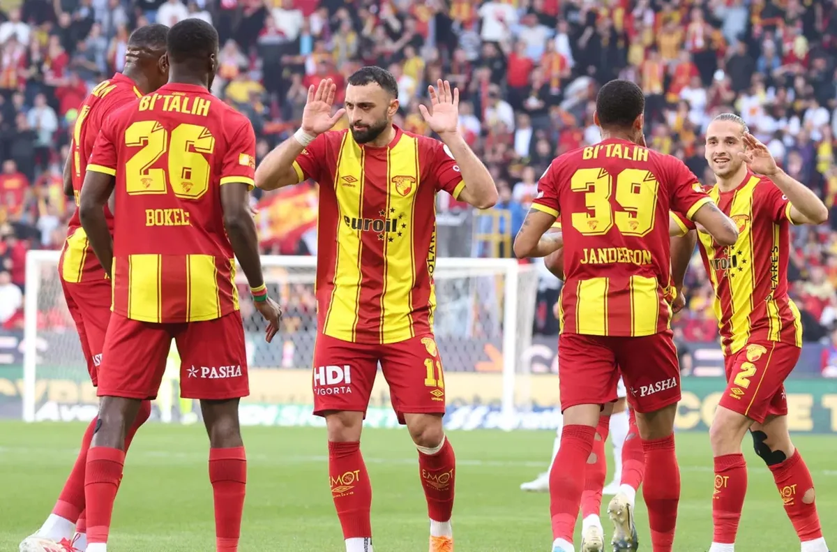 Гьозтепе с лудо 3:3 срещу изпадащ, Филип Кръстев си вкара автогол (ВИДЕО)