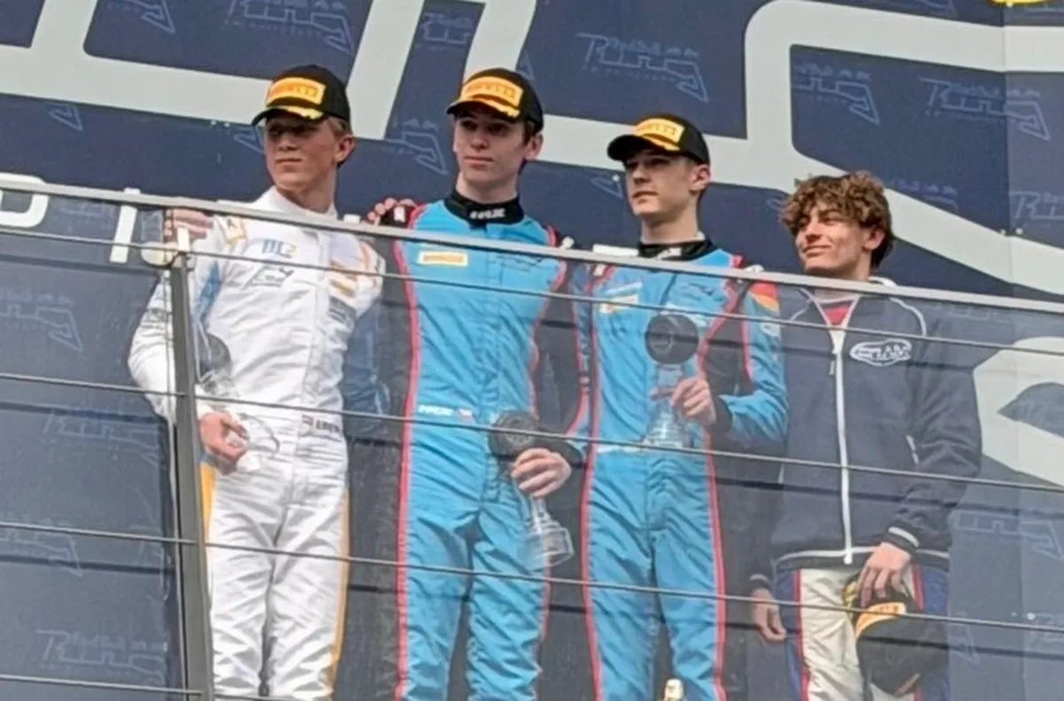 Успешен дебют за Любослав Руйков във Формула 4 (ВИДЕО)