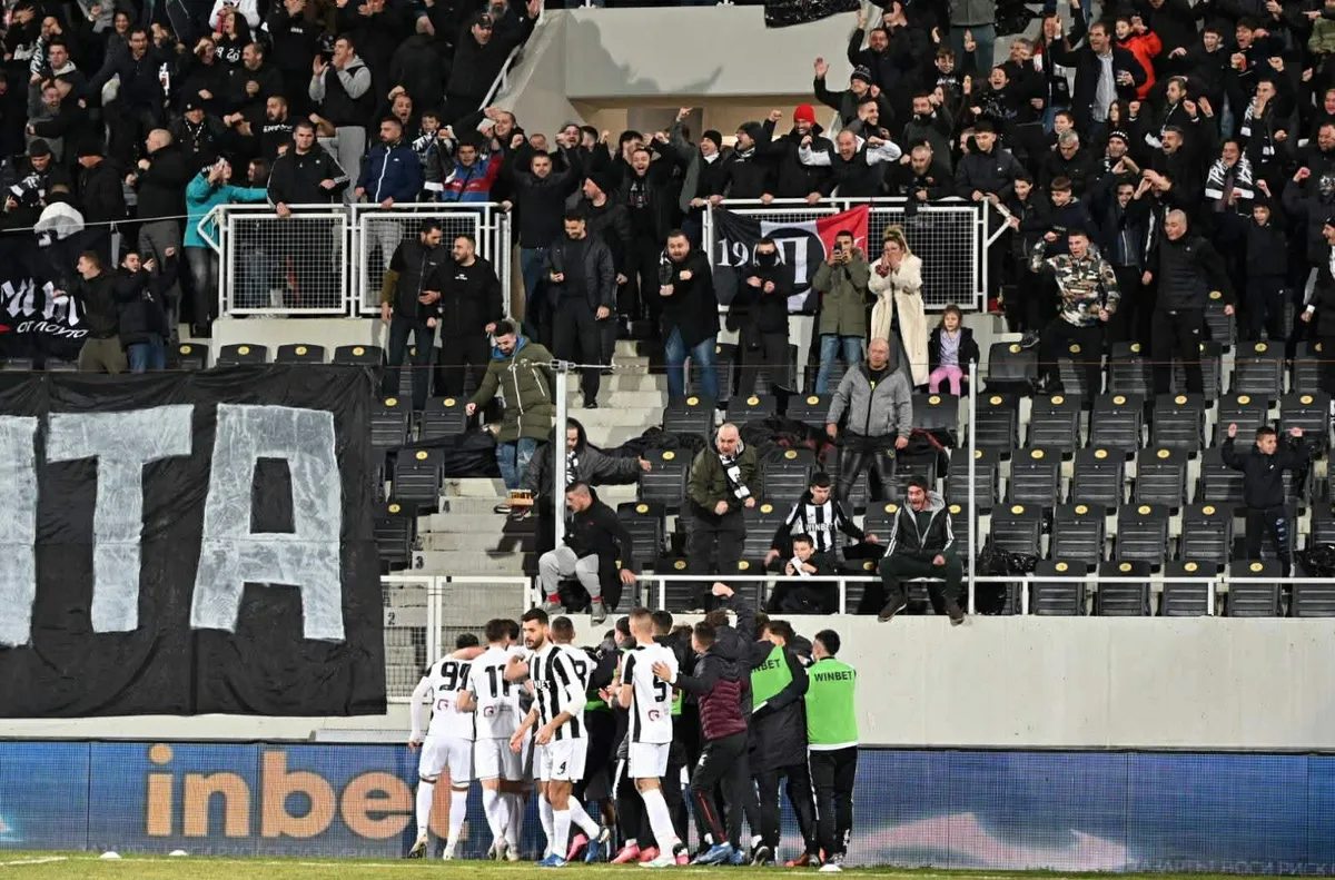 Берео се бори за спасение, Локо Пд за евробараж