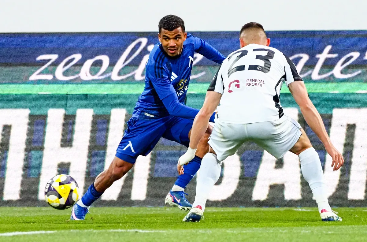 Джери Перейра: Майкон може да играе в силен отбор от голямо първенство