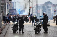 Синьото шествие тръгна  към “Васил Левски” (СНИМКИ)