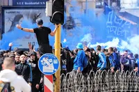 "Синя" доминация по трибуните