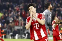 Спалети иска защитник на Байерн