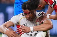 Мбапе без маска срещу Байерн