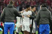 Винисиус крещи на Белингам: Какво искаш? Затваряй си устата!