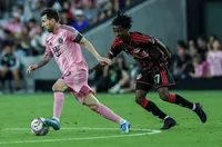 Лео Меси купи испански клуб