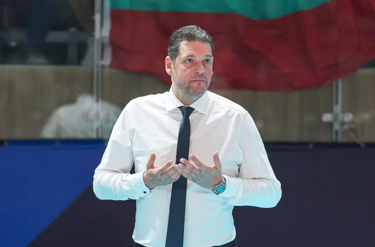 Локомотив Новосибирск отпадна в полуфиналите на руското волейболно първенство (ВИДЕО)