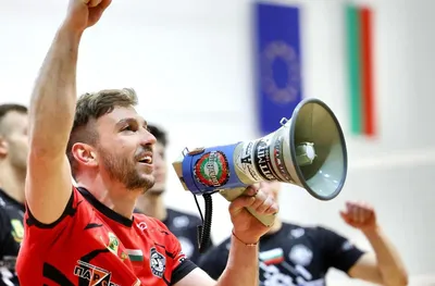 Локомотив Авиа зове феновете за подкрепа срещу Нефтохимик 2010