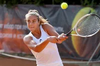 Йоана Константинова с полуфинал в Тунис