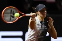 Ига Швьонтек и Коко Гоф се сбогуваха с турнира в Щутгарт