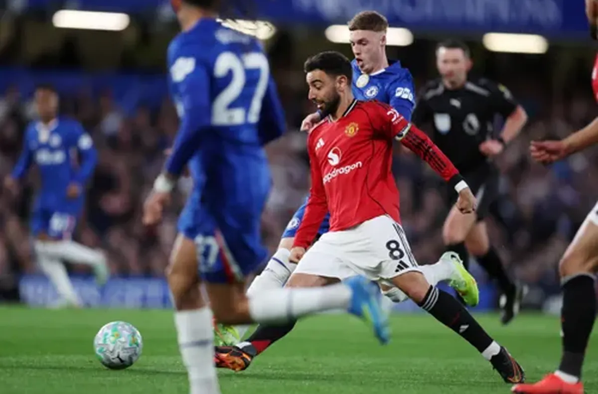 Манчестър Юнайтед надхитри Челси за победа на “Стамфорд Бридж”(ВИДЕО)