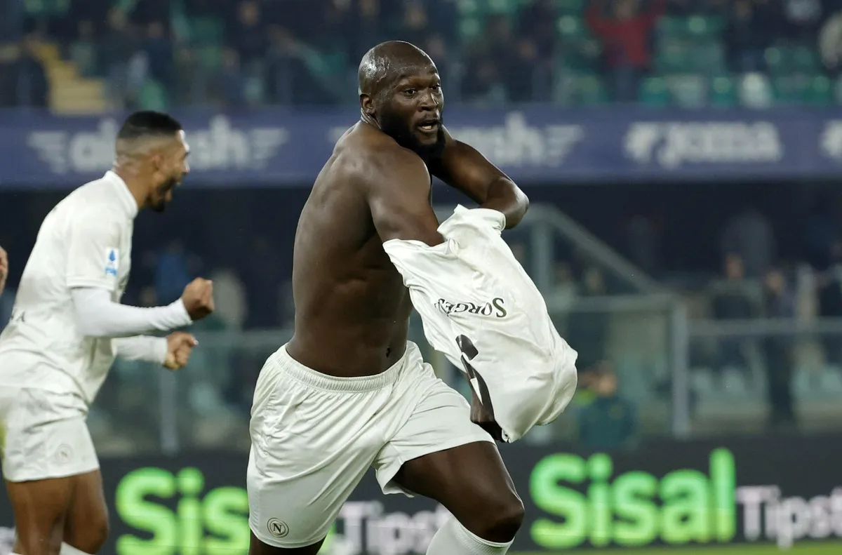 Лукаку се върна в Белгия, Наполи ще го накаже