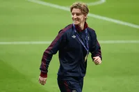 Антъни Гордън обмисля трансфер в Бундеслигата