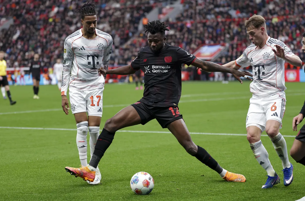 Защитник на Леверкузен призова за подкрепа за полуфинала с Байерн