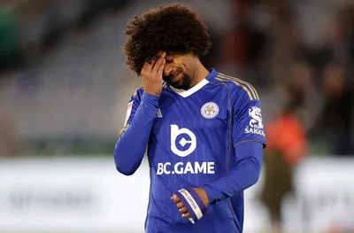 Десет години след титлата във Висшата лига: Лестър изпадна в третото ниво на английския футбол