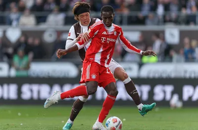 Байерн връща нападател на Челси