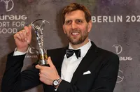 Въведоха Новицки в Залата на славата на ФИБА