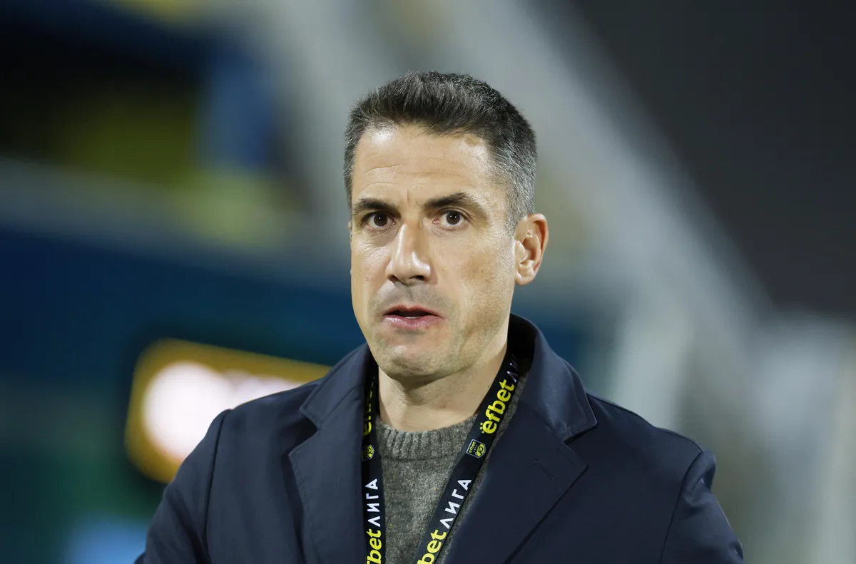 Веласкес променя изцяло Левски за дербито с ЦСКА