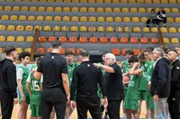 Промениха началния час на следобедната тренировка на 14-годишните национали с Пини Гершон