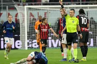 Скандал в Италия: Шефът на съдиите помагал на Интер!