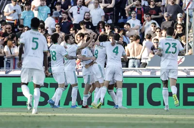 Рома се справи с Болоня и продължава гонитбата на топ 4