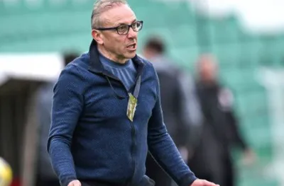 Огромни проблеми пред Илиан Илиев за мача в Кърджали