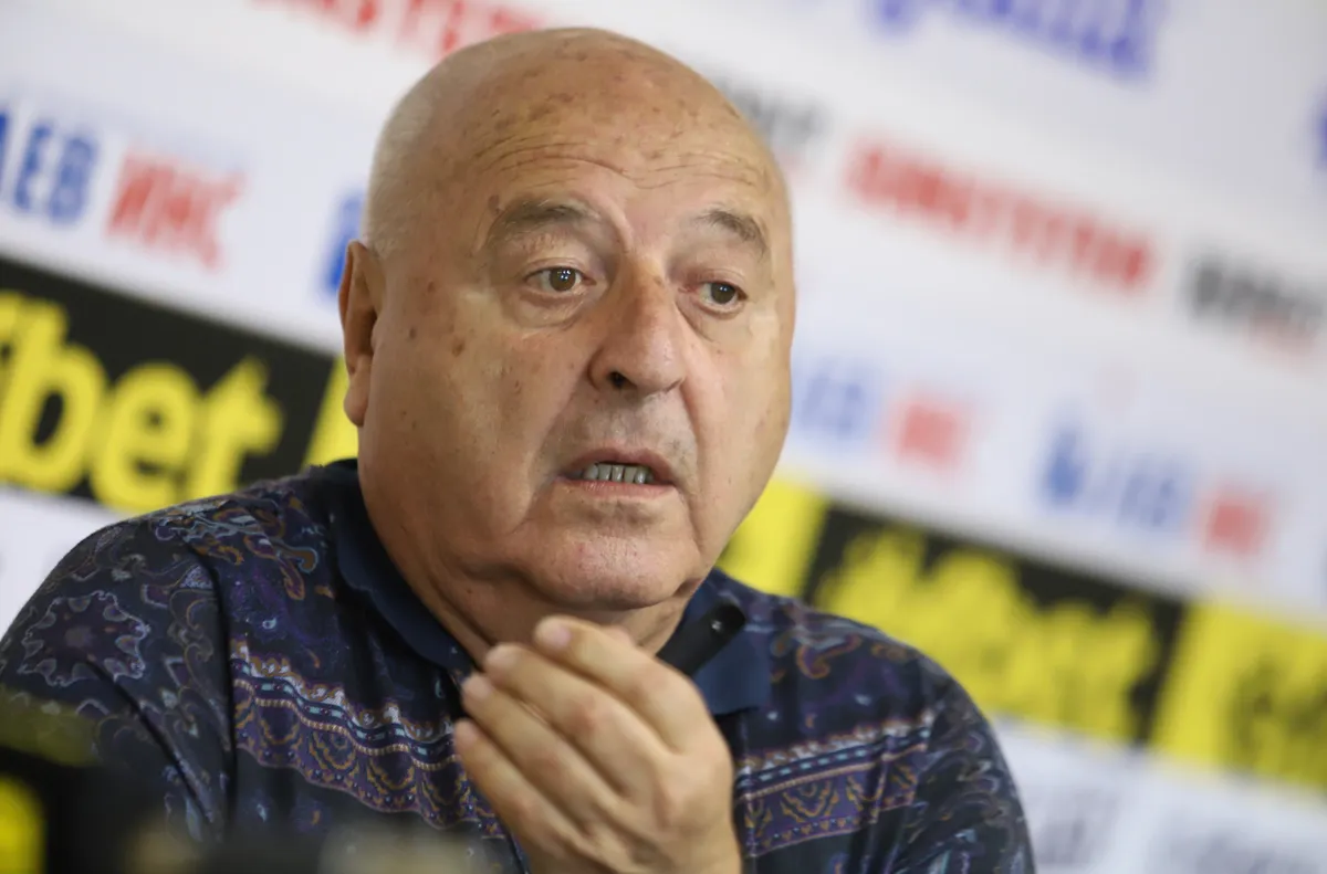 Венцеслав Стефанов готов да продаде Славия