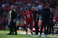 Върджил ван Дайк за контузения Мохамед Салах: Ще бъде изпратен подобаващо във всеки случай