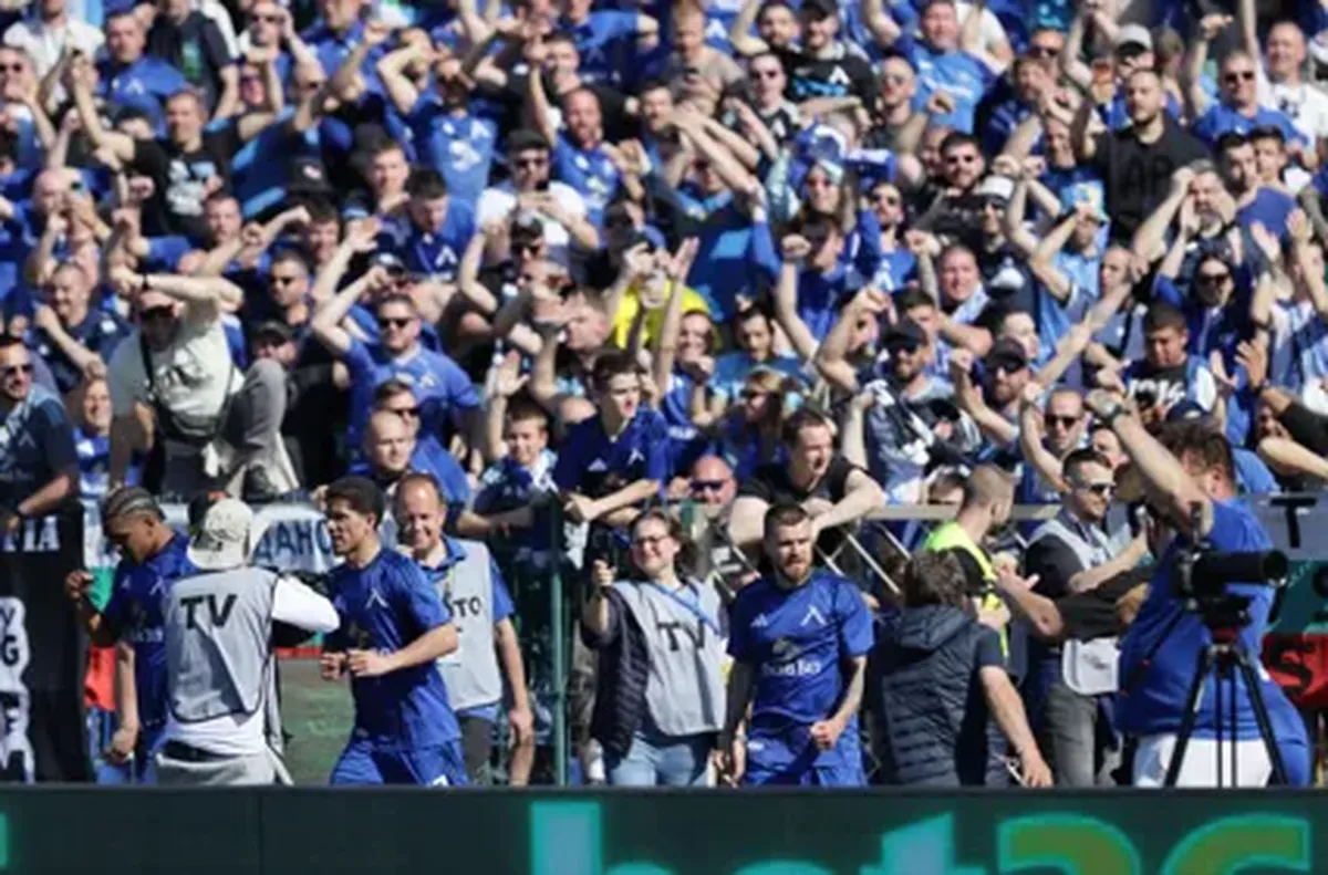 Левски пусна и сектор “Г” в продажба за мача с ЦСКА 1948