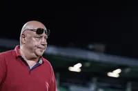 Официално: Локо Сф се раздели и с шеф