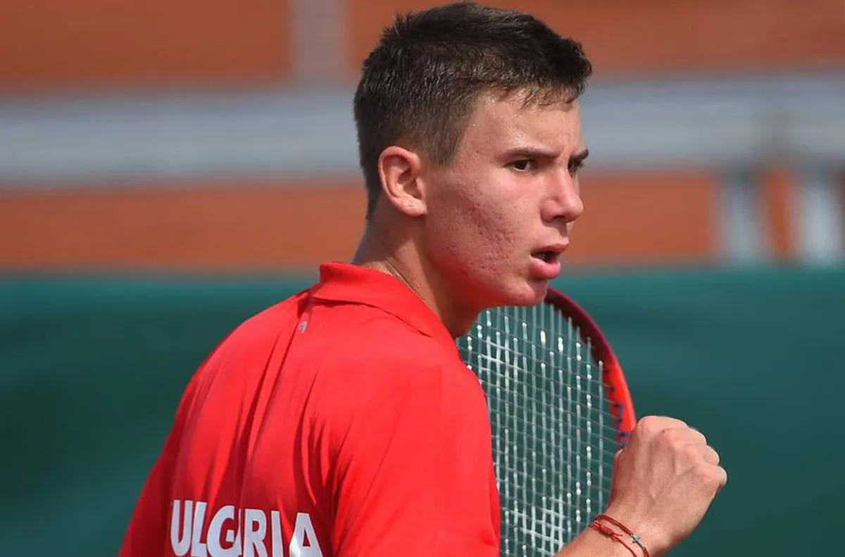 Илиян Радулов се класира за втория кръг на турнир по тенис в Испания