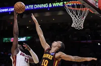 Сан Антонио елиминира Портланд