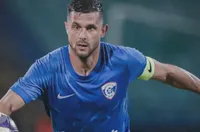 Капитанът на Спартак Вн с нова роля на терена