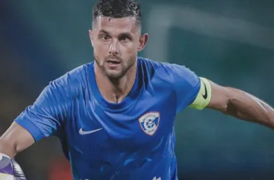 Капитанът на Спартак Вн с нова роля на терена