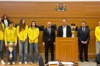 Пловдив посрещна с аплодисменти волейболните си шампионки