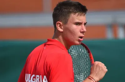 Илиян Радулов с четвъртфинал в Испания