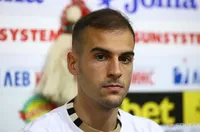 Владо Николов влезе в края при равенство на Корона