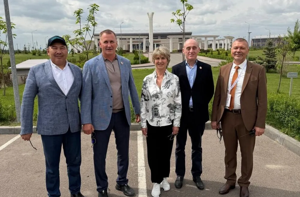 Весела Лечева на посещение в Казахстан